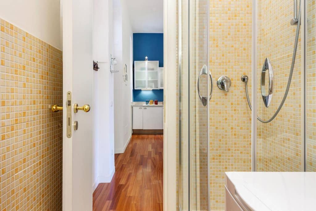 Fascinating Flat - Up To 4 Guests - Trastevere Рим Екстер'єр фото